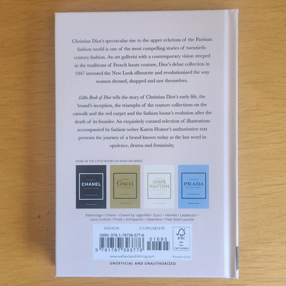 Dior – Little Book Of - Picture 2 of 11